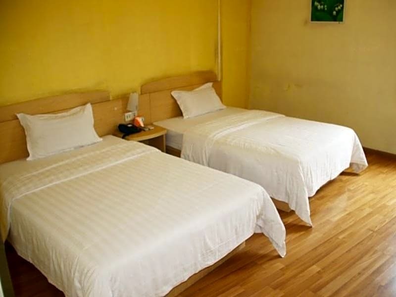 Куньмин: 7Days Inn Kunming Wuhua Mountain