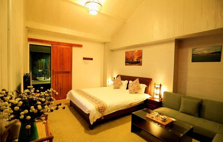 Баошань: Lianyi Xianting Inn