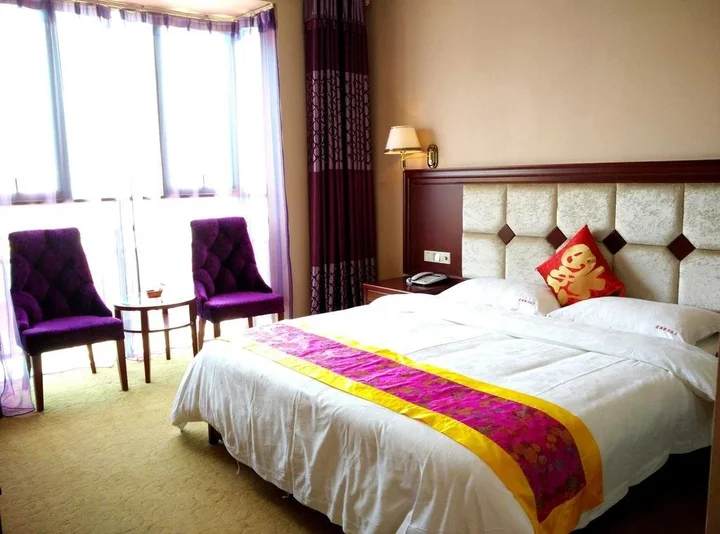 Гуйлинь: Guilin Junlan Holiday Hotel