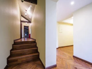 Шанхай: Soho Garden Villa Hotel - Shanghai Jiaotong University Metro Station Flagship