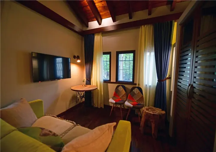 Шанхай: Soho Garden Villa Hotel - Shanghai Jiaotong University Metro Station Flagship