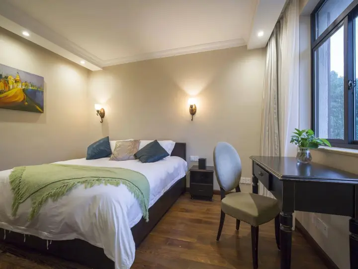 Шанхай: Soho Garden Villa Hotel - Shanghai Jiaotong University Metro Station Flagship