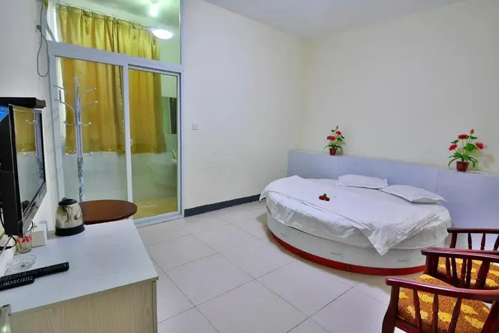Сямынь: Xiamen Ruyi Hotel Bolin School
