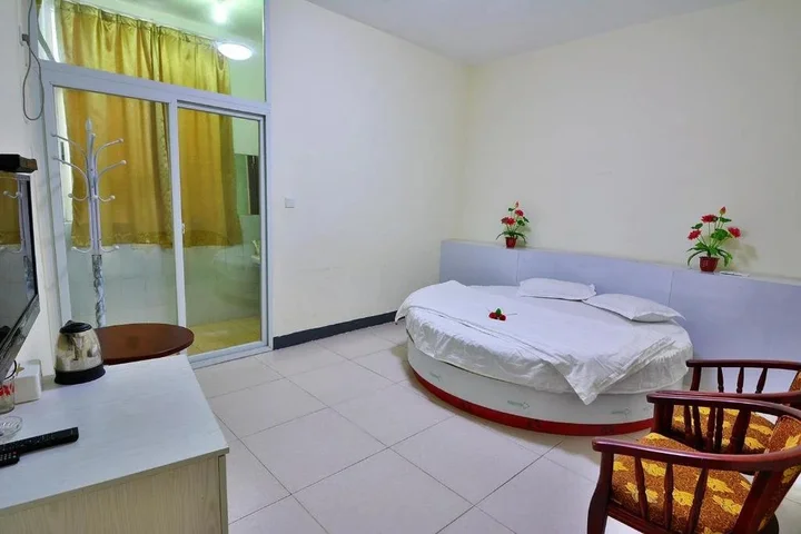 Сямынь: Xiamen Ruyi Hotel Bolin School