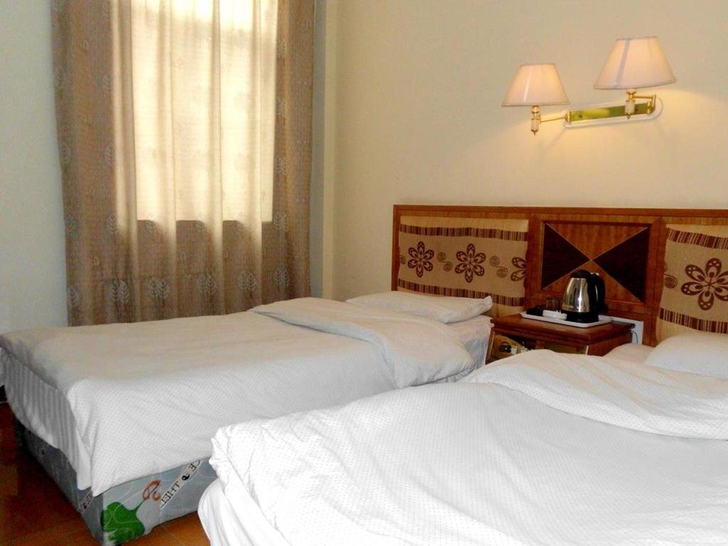 Хуаншань: Huangshan Tianyake Inn