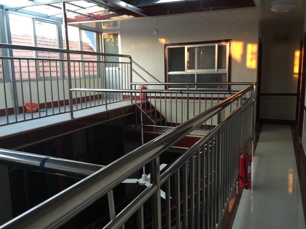 carousel image 4