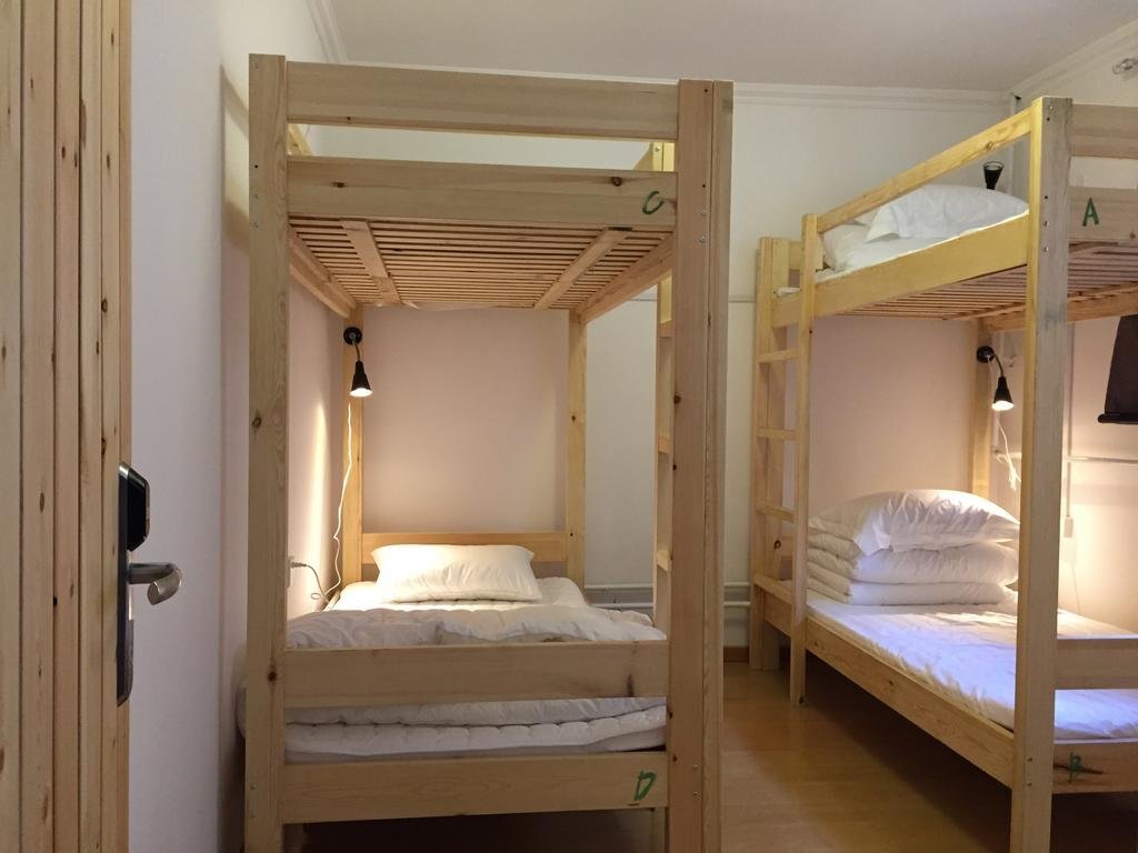 Хулун-Буир: Xunlu Hostel