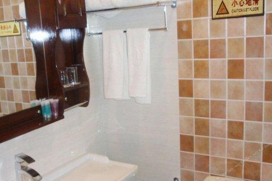 Далянь: Hutan Hotel