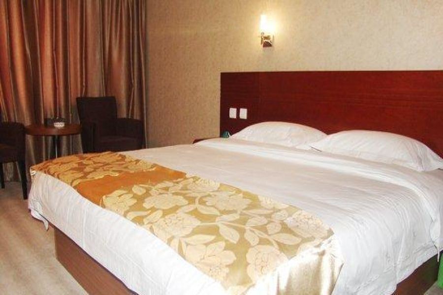 Далянь: Hutan Hotel