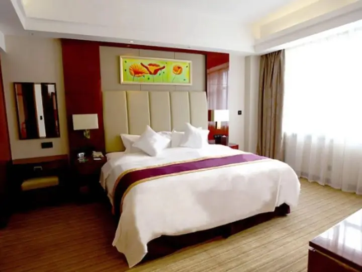 Шэньян: Northeast Hotel