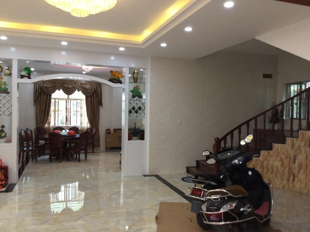 Хойчжоу: Shuangyuewan Happy Inn