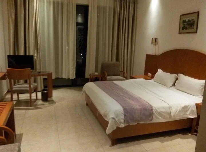 Цюнхай: Guangongcheng Hotel