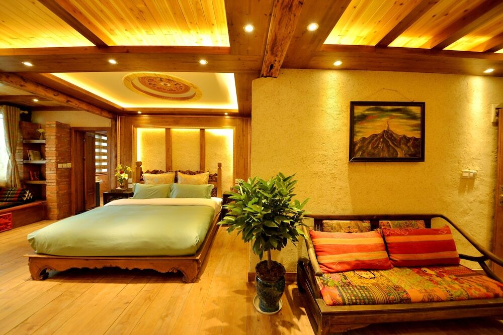 Шангри-Ла: Kunlun Inn Shangri-La