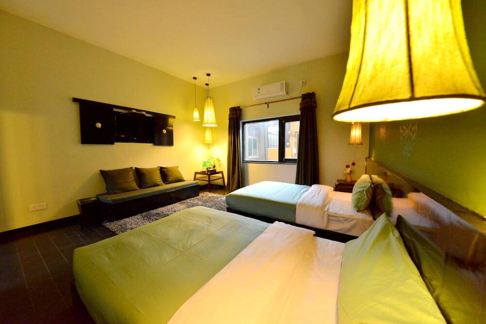 Шангри-Ла: Kunlun Inn Shangri-La