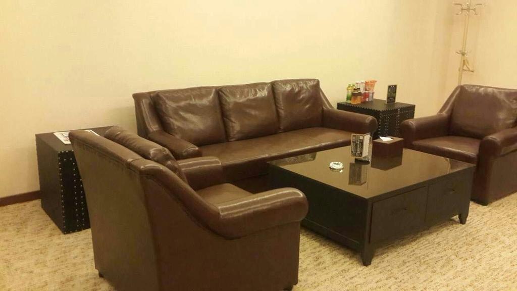 Лохэ: Dehong Shangshui Spa Hotel
