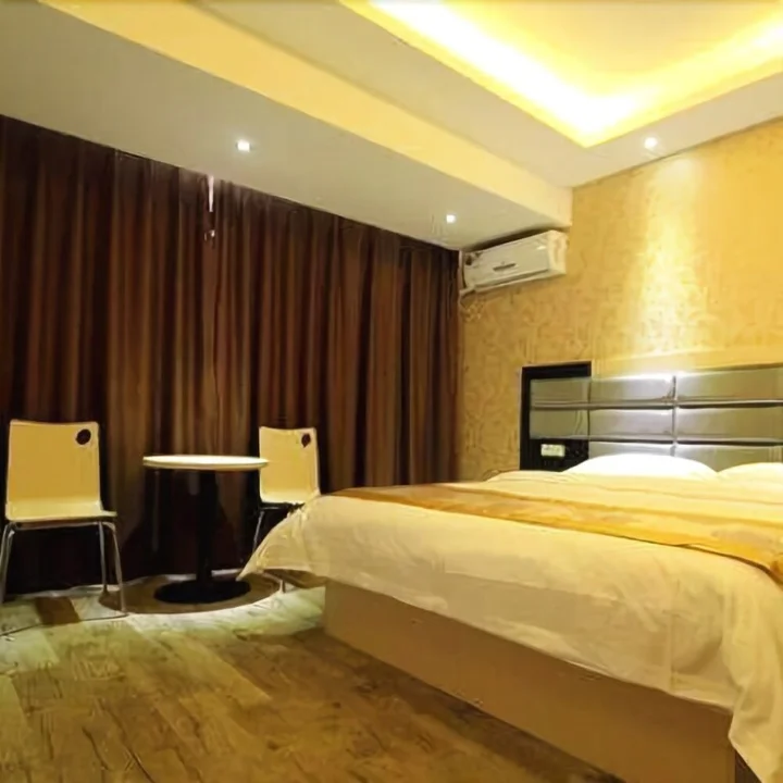 Гуйлинь: Fanghua Holiday Inn