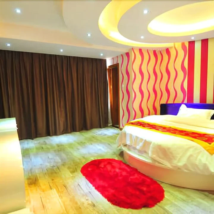 Гуйлинь: Fanghua Holiday Inn