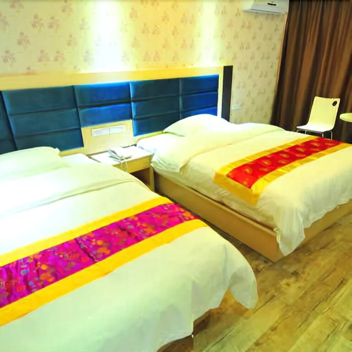 Гуйлинь: Fanghua Holiday Inn
