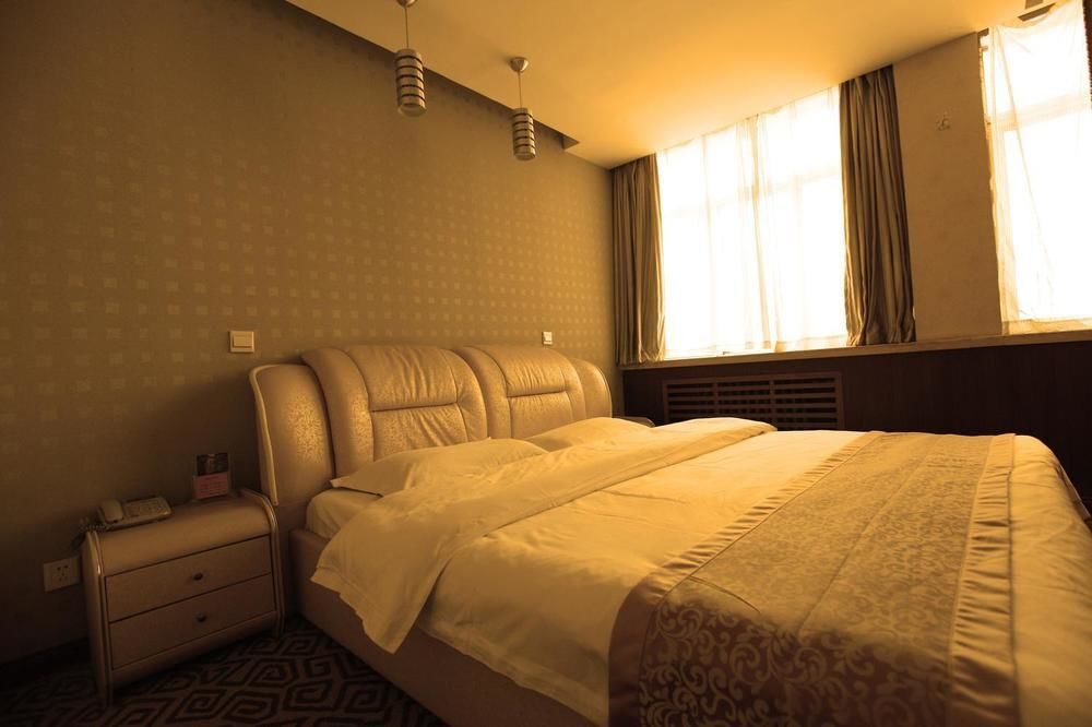 Вэйнань: Jinsui Hotel Huashan