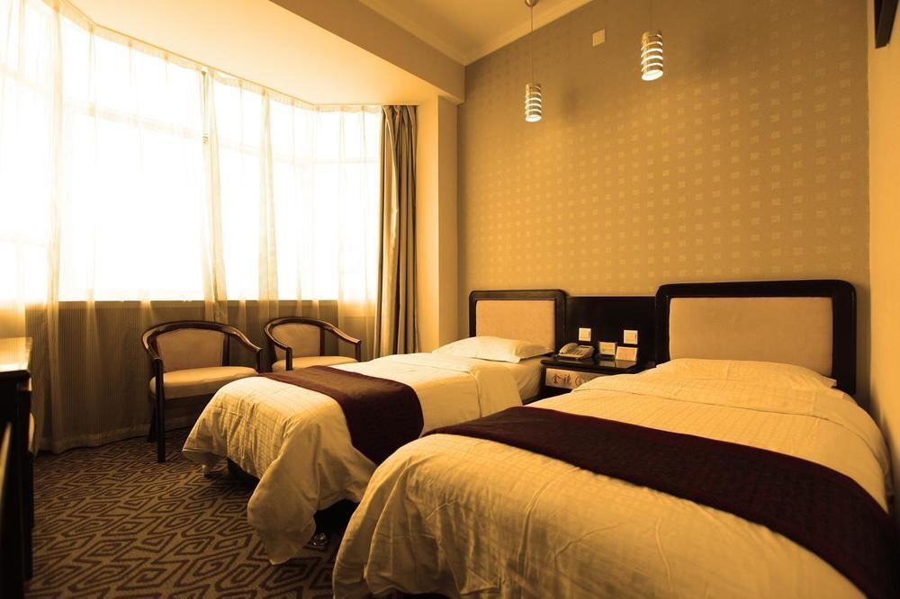 Вэйнань: Jinsui Hotel Huashan