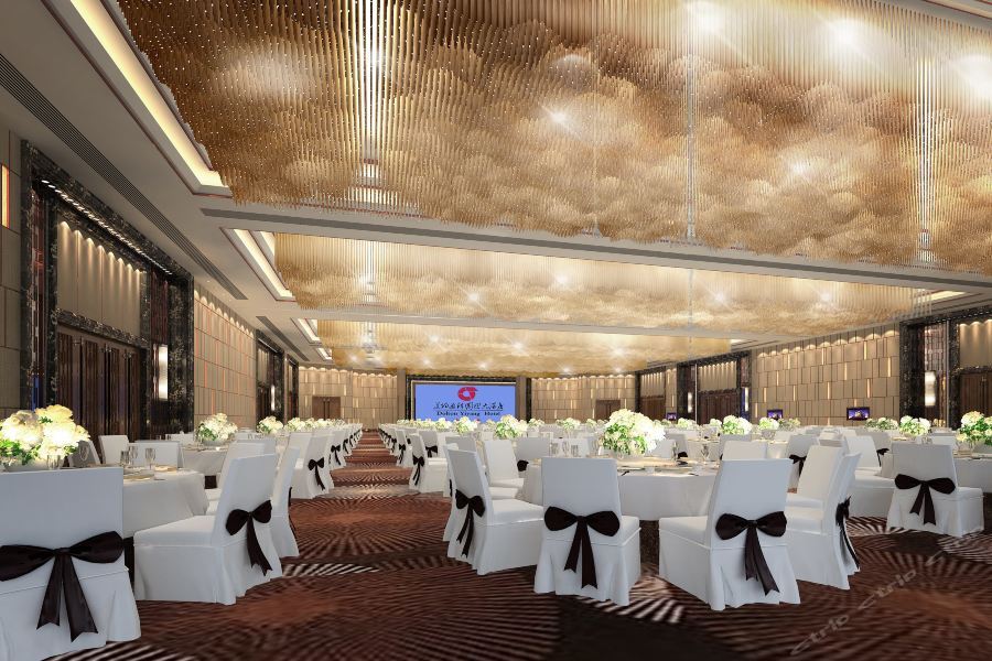 Йиян: Tongcheng International Hotel