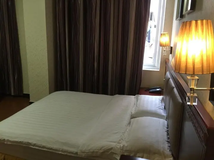Гуанчжоу: Golden Coast Hotel