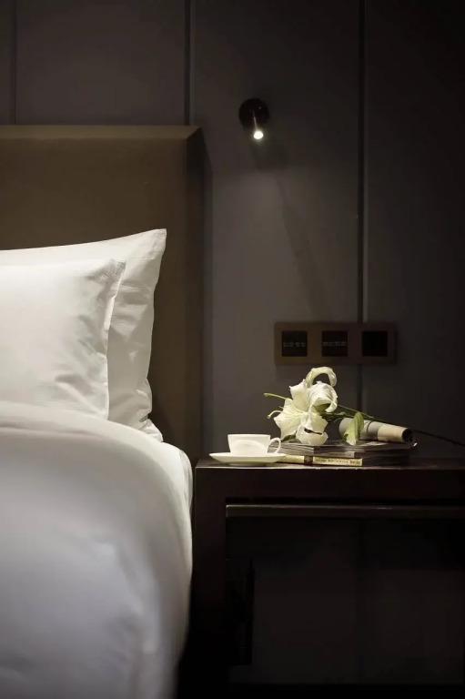 Лоян: Ease House Hotel
