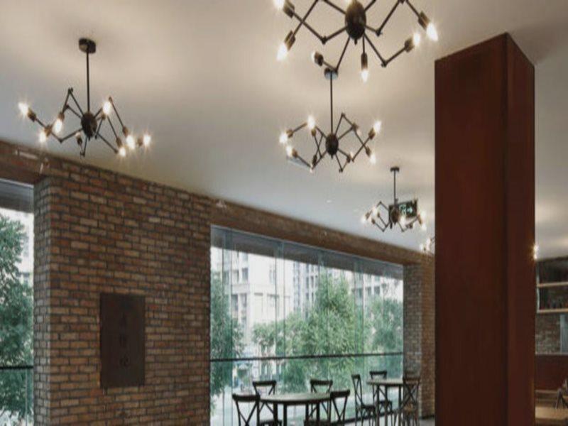 Лоян: Ease House Hotel