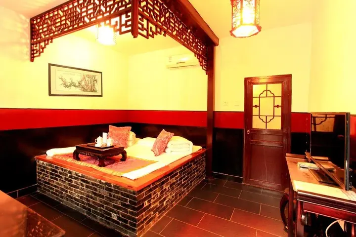 Цзиньчжун: Pingyao Daoshengming Inn