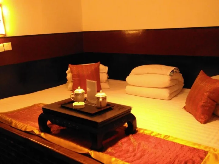 Цзиньчжун: Pingyao Daoshengming Inn