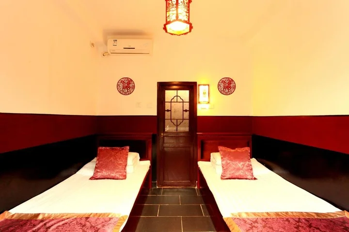 Цзиньчжун: Pingyao Daoshengming Inn