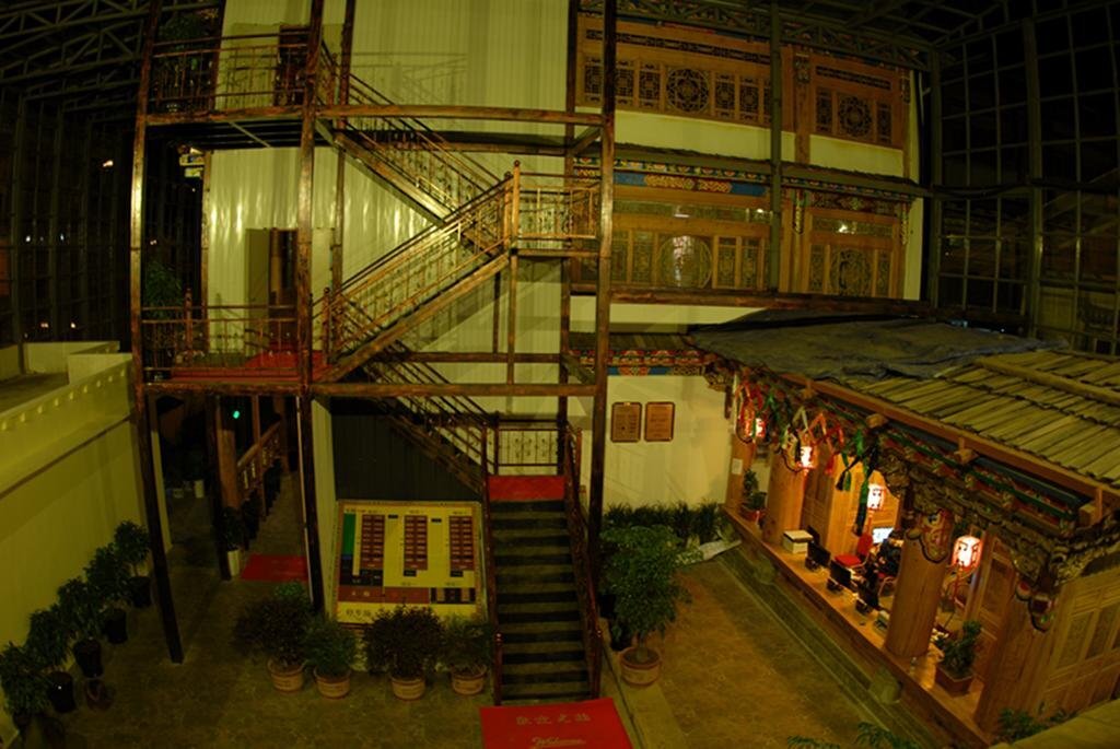 Шангри-Ла: Xiyu Bofu Hotel