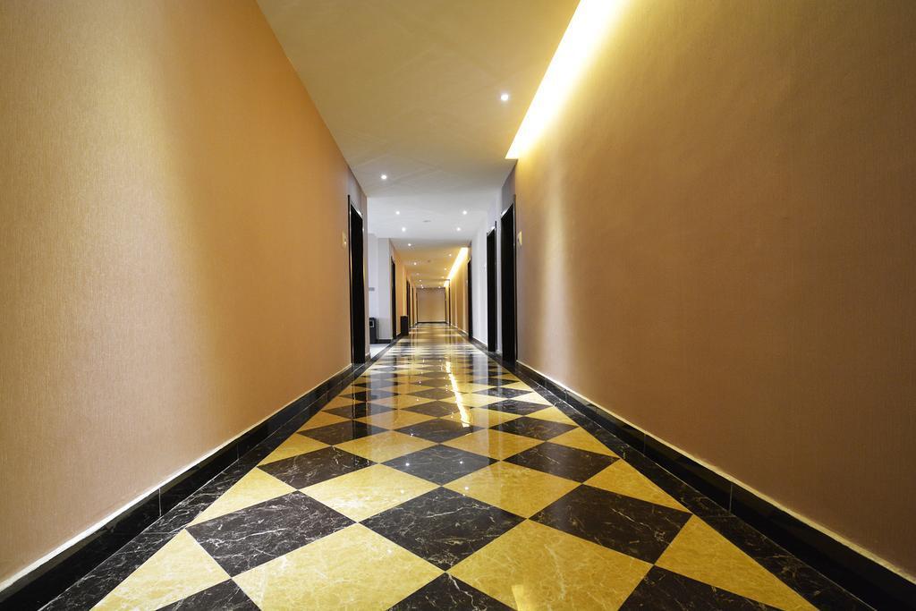 Чжэнчжоу: DengFengPuRui Hotel
