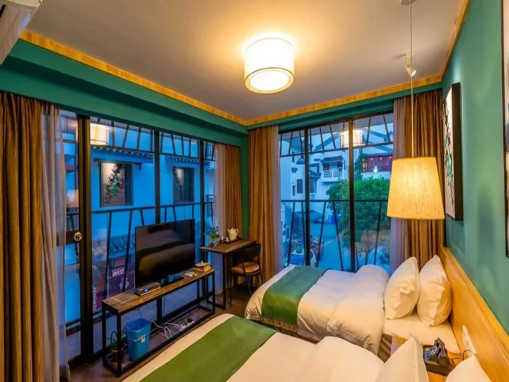 Гуйлинь: Moon Flower Hotel