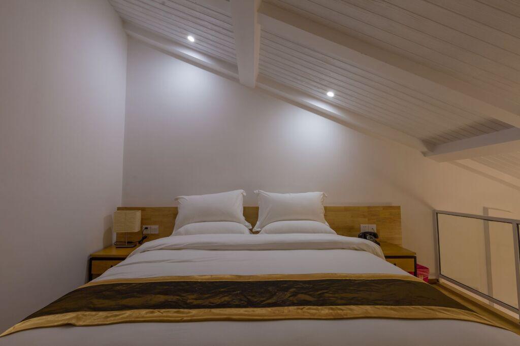 Гуйлинь: Moon Flower Hotel