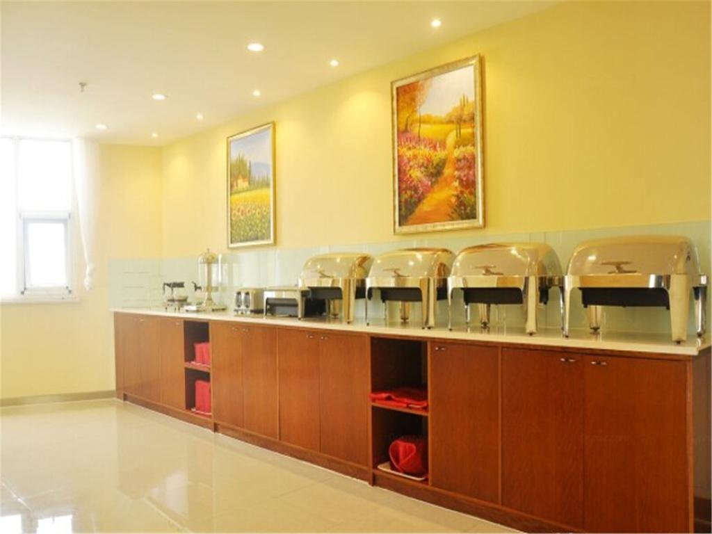 Цзиньчжун: Hanting Express Pingyao Old Town North Gate Branch