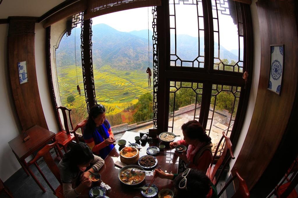 Шанграо: Wuyuan Huangling Villa