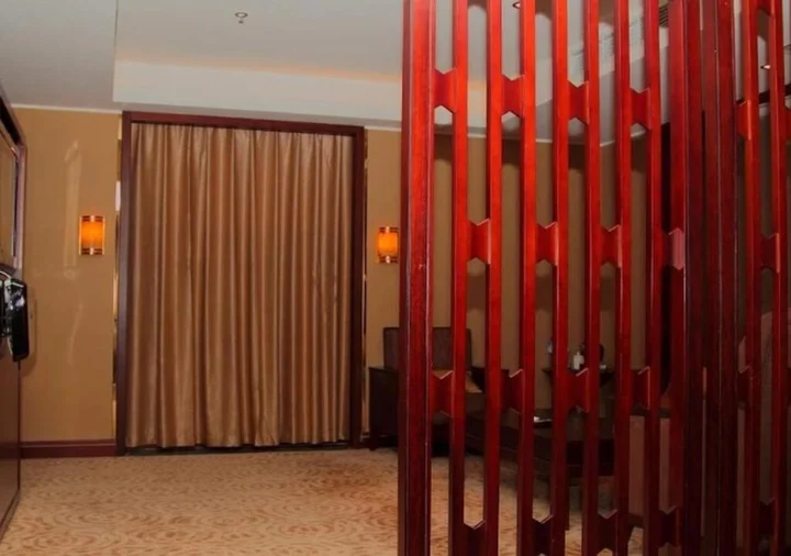 Уси: Wuxi Americas Best Jinting International Hotel