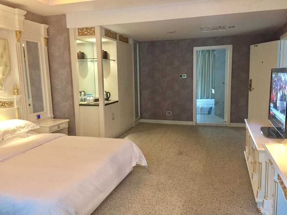 Яншо: New West Street International Hotel