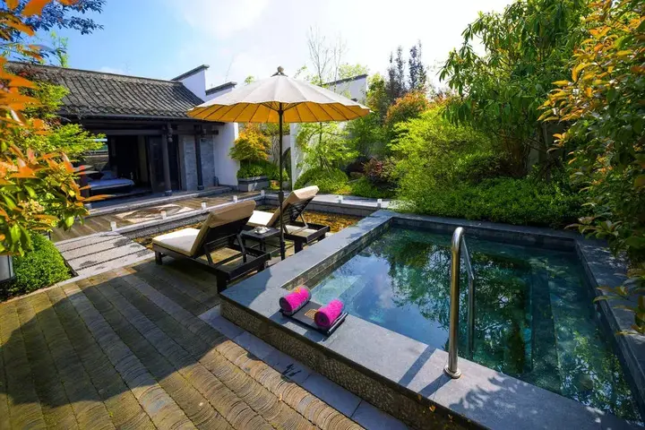 Хуаншань: Yurun Hanyuelou Villa Resort