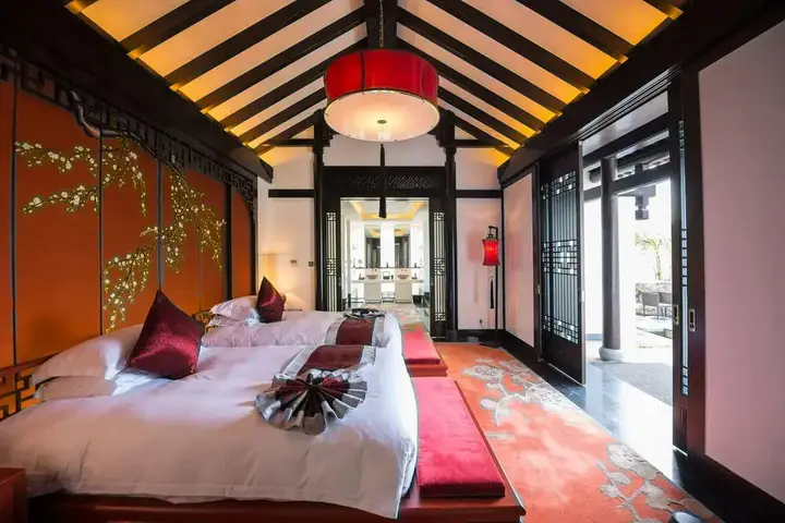carousel image 3