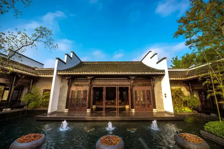 Хуаншань: Yurun Hanyuelou Villa Resort