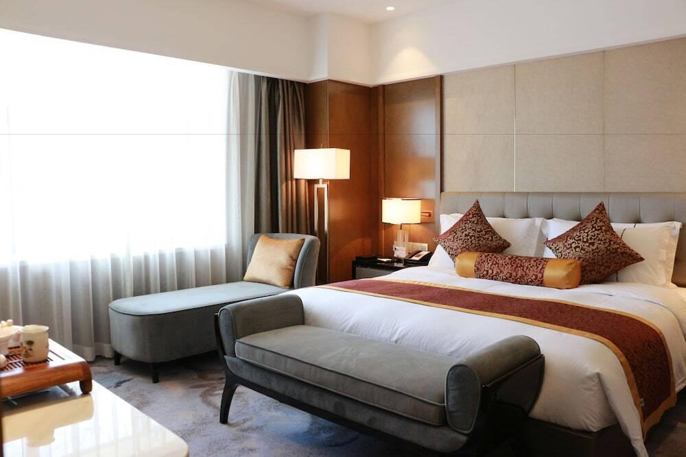 Хулун-Буир: Bavaria Regent Hotel Hailar