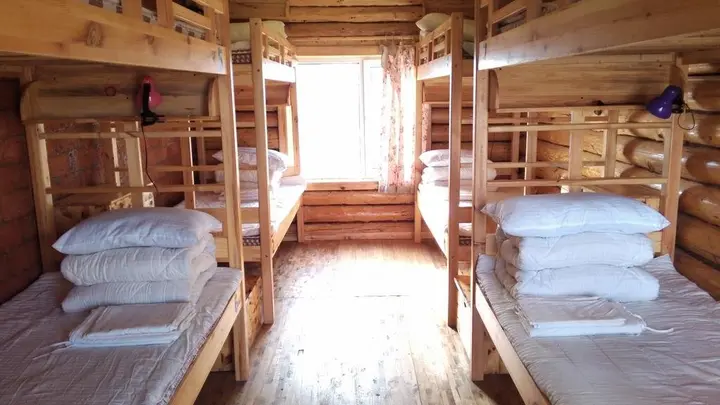 Хулун-Буир: Hulunbeir Grassland and Farm Youth Hostel