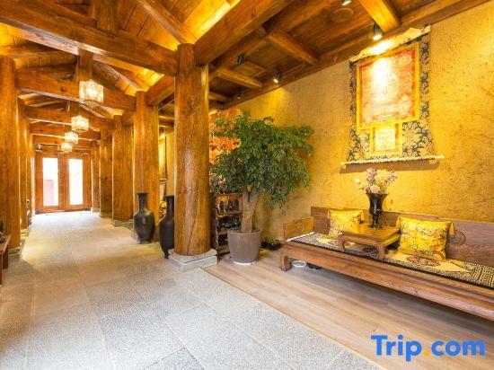Шангри-Ла: Tseten Wangmo Resort