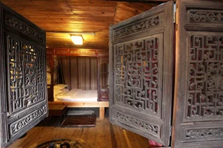 Хуаншань: Huangshan old street courtyard