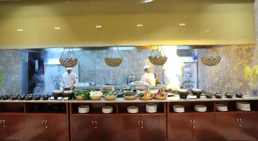 Цзиньхуа: America's Best Rixin International Hotel