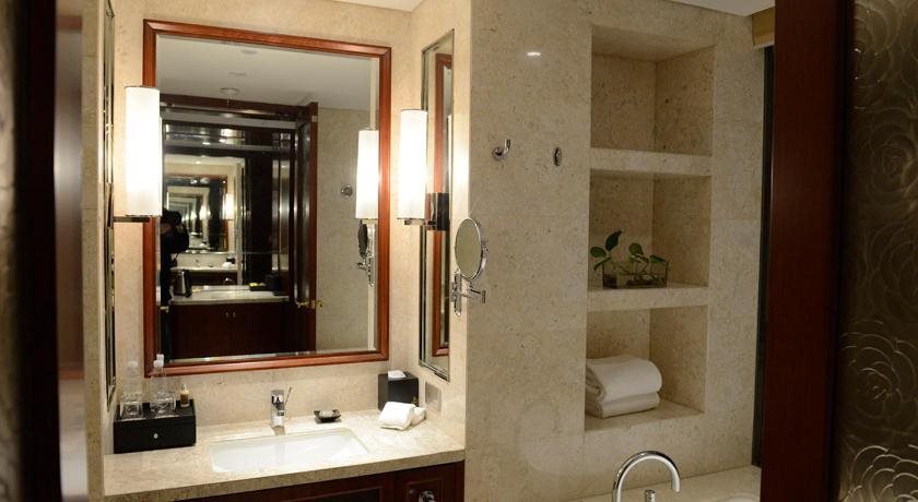 Цзиньхуа: America's Best Rixin International Hotel