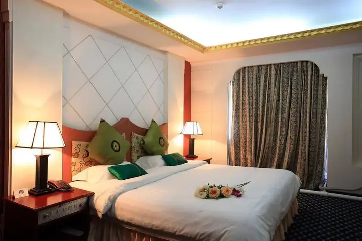 Далянь: Dalian Haiyuwang Hotel