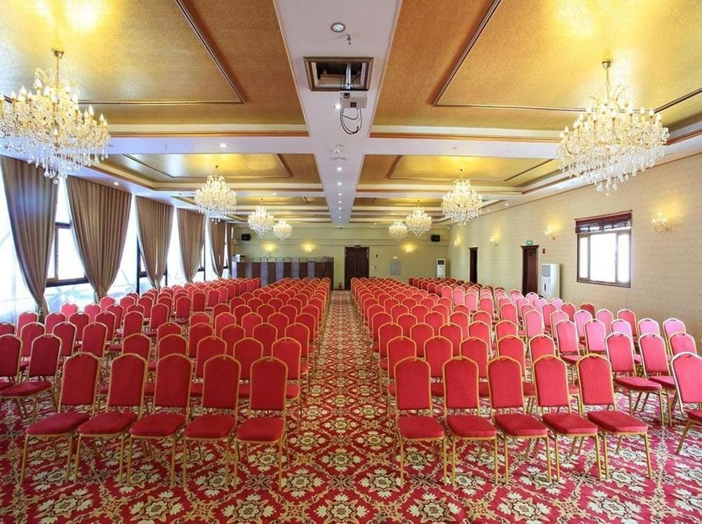 Далянь: Dalian Haiyuwang Hotel
